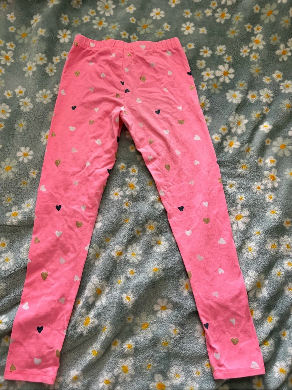 Girls' Pink Heart Print Leggings with mark on leg